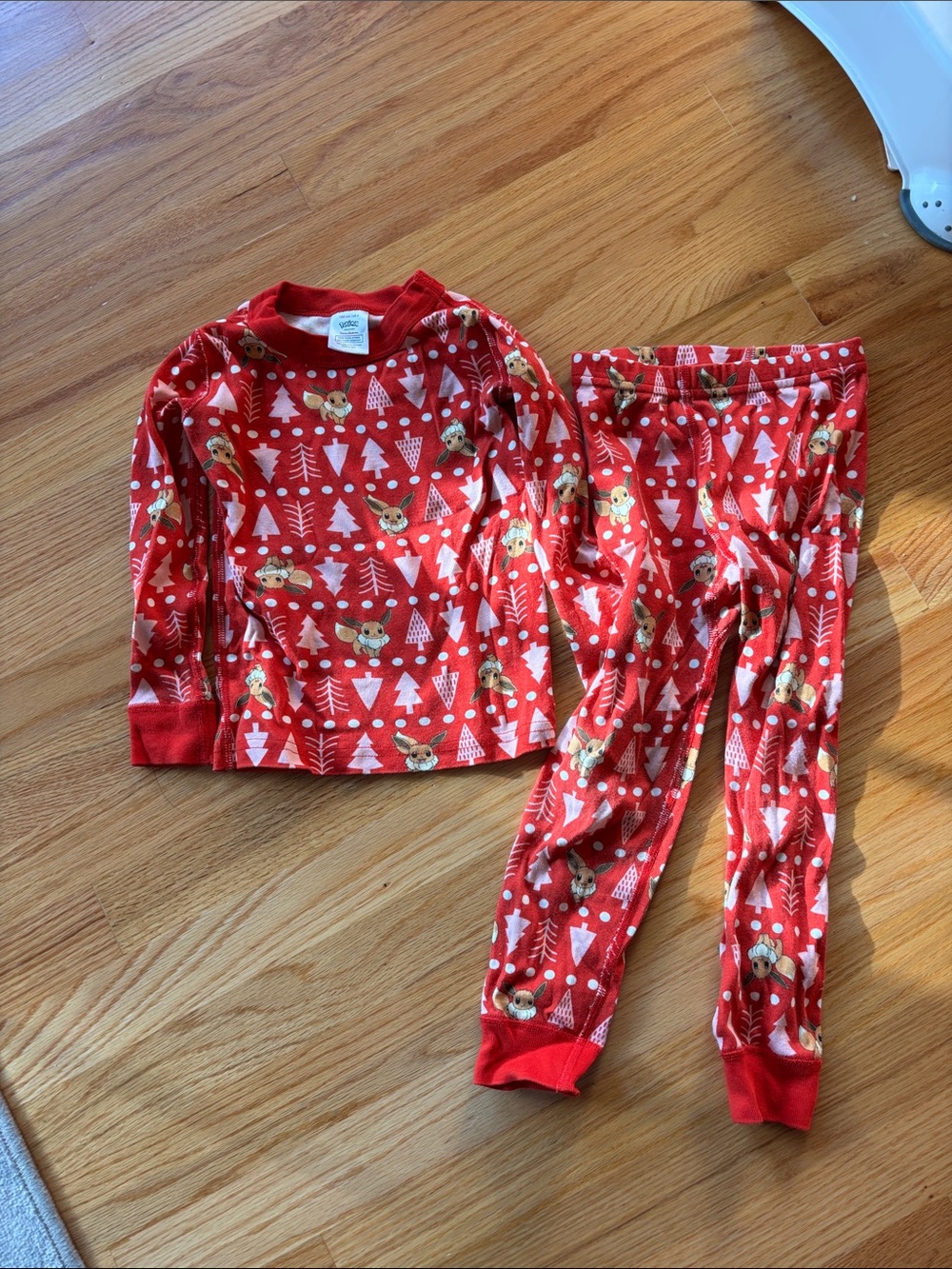 Hanna Andersson Red Reindeer & Trees Pajama Set